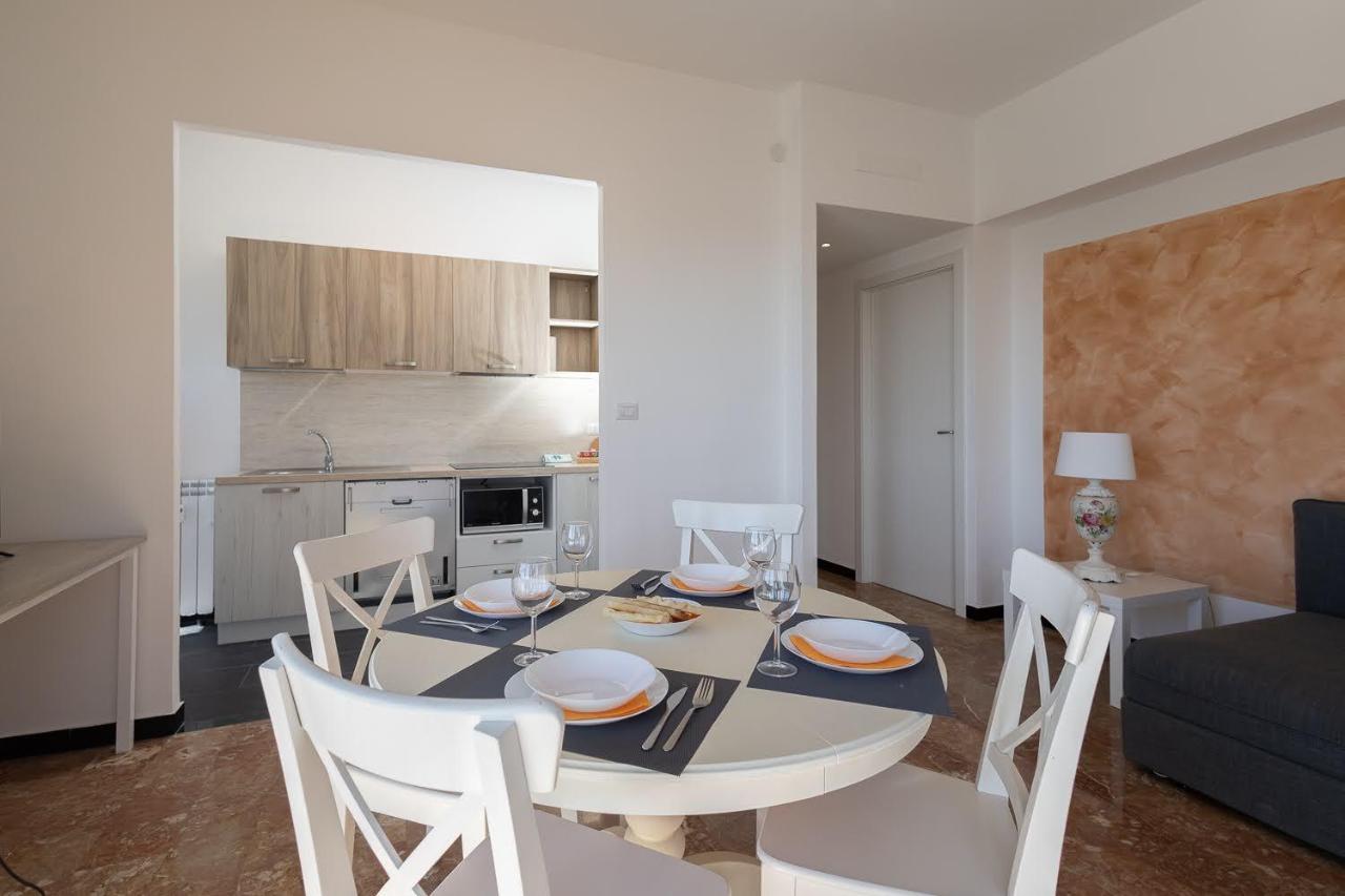 Casa Daniela - Terrazza Vista Mare Super Centrale Рапало Екстериор снимка